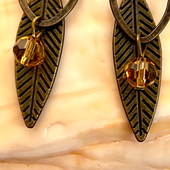 Modern Earrings. - Picture 2 of 3